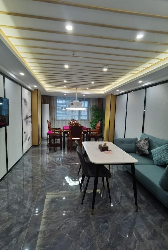 Meihao Mingyue Hotel International Finance City Keyun Road Metro Branch 41/50