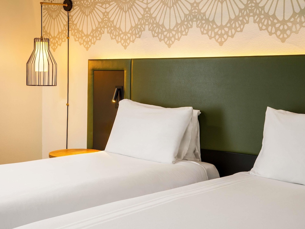Mercure Nottingham Sherwood Hotel 18/50