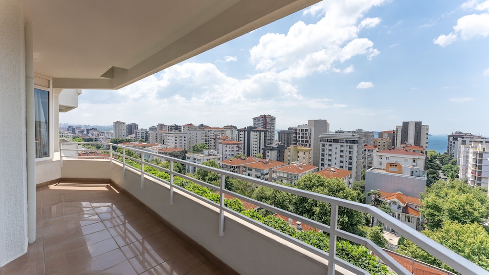 The Marmara Suadiye Residence 77/79