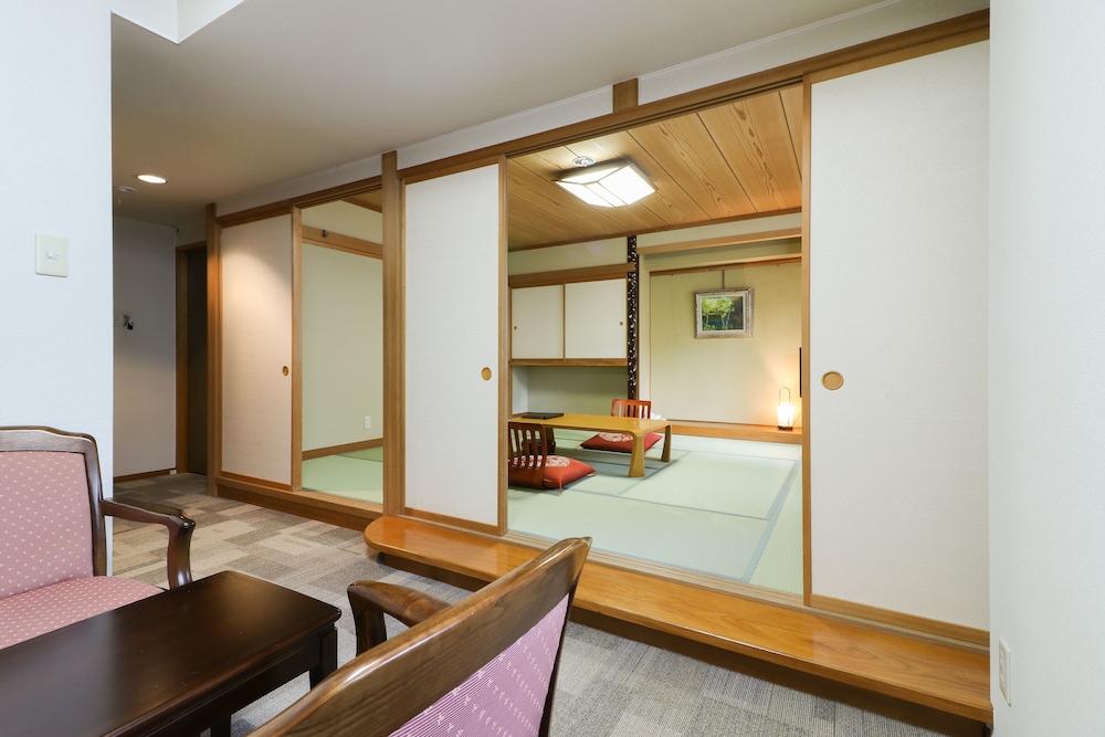 Hotel Shirakabaso Shiga Kogen 27/33