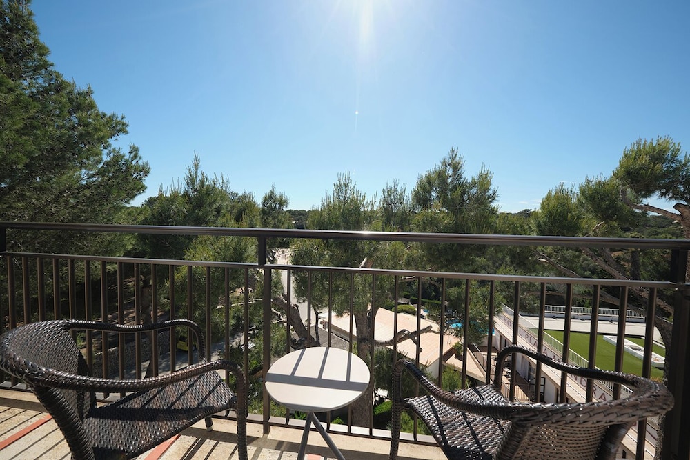 Playa Mondrago Hotel Apartments 45/57