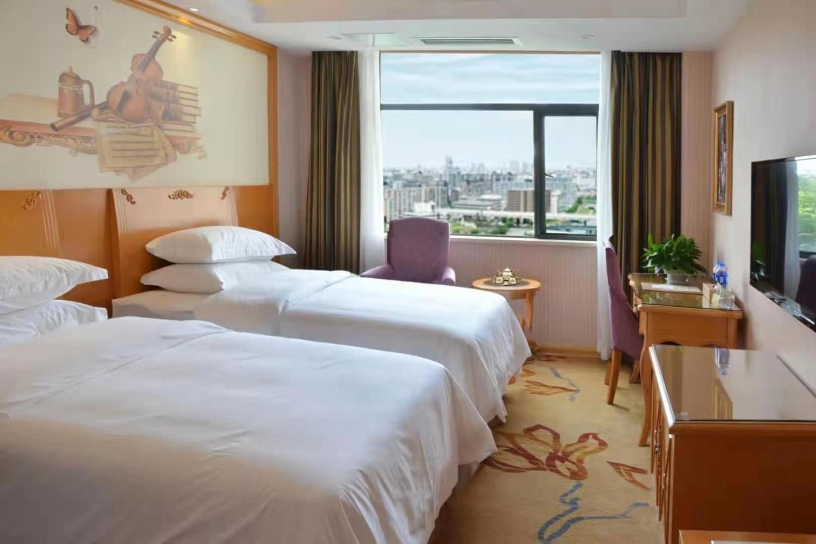 Vienna Hotel (Hefei Mingzhu Square University Town) 16/25