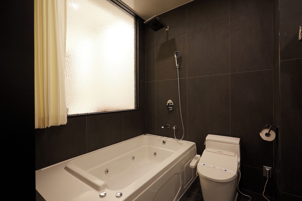 Allee Hotel 48/50
