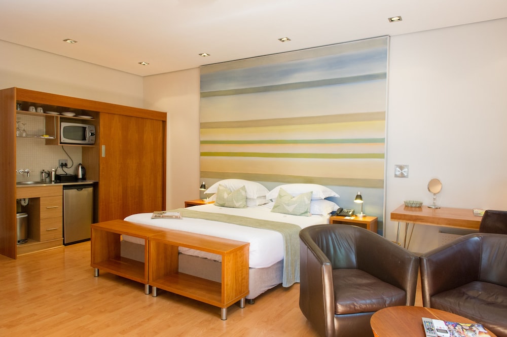 Hippo Boutique Hotel 24/53