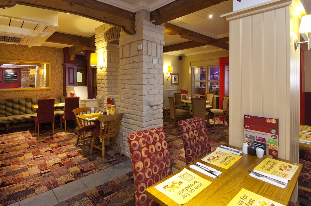 Premier Inn Burnley 30/40