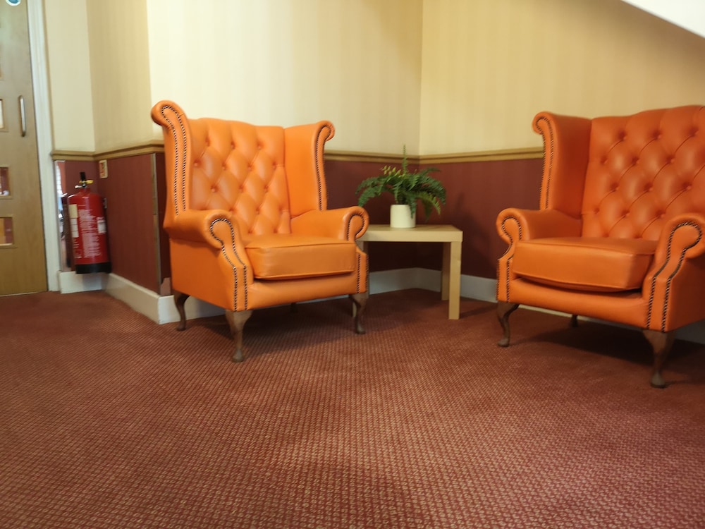 Tudor Lodge Hotel 21/45