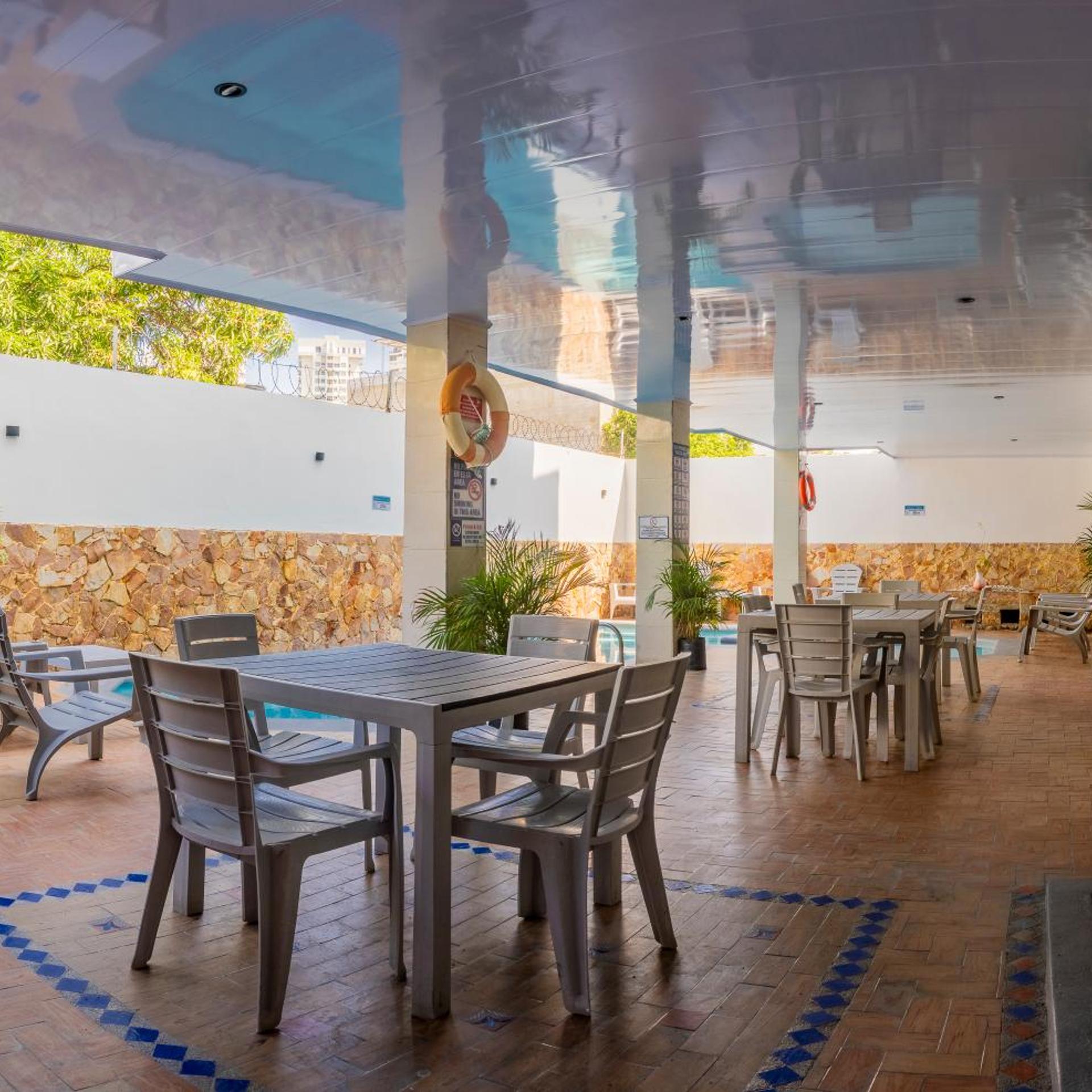 Hotel Olas del Mar 48/50