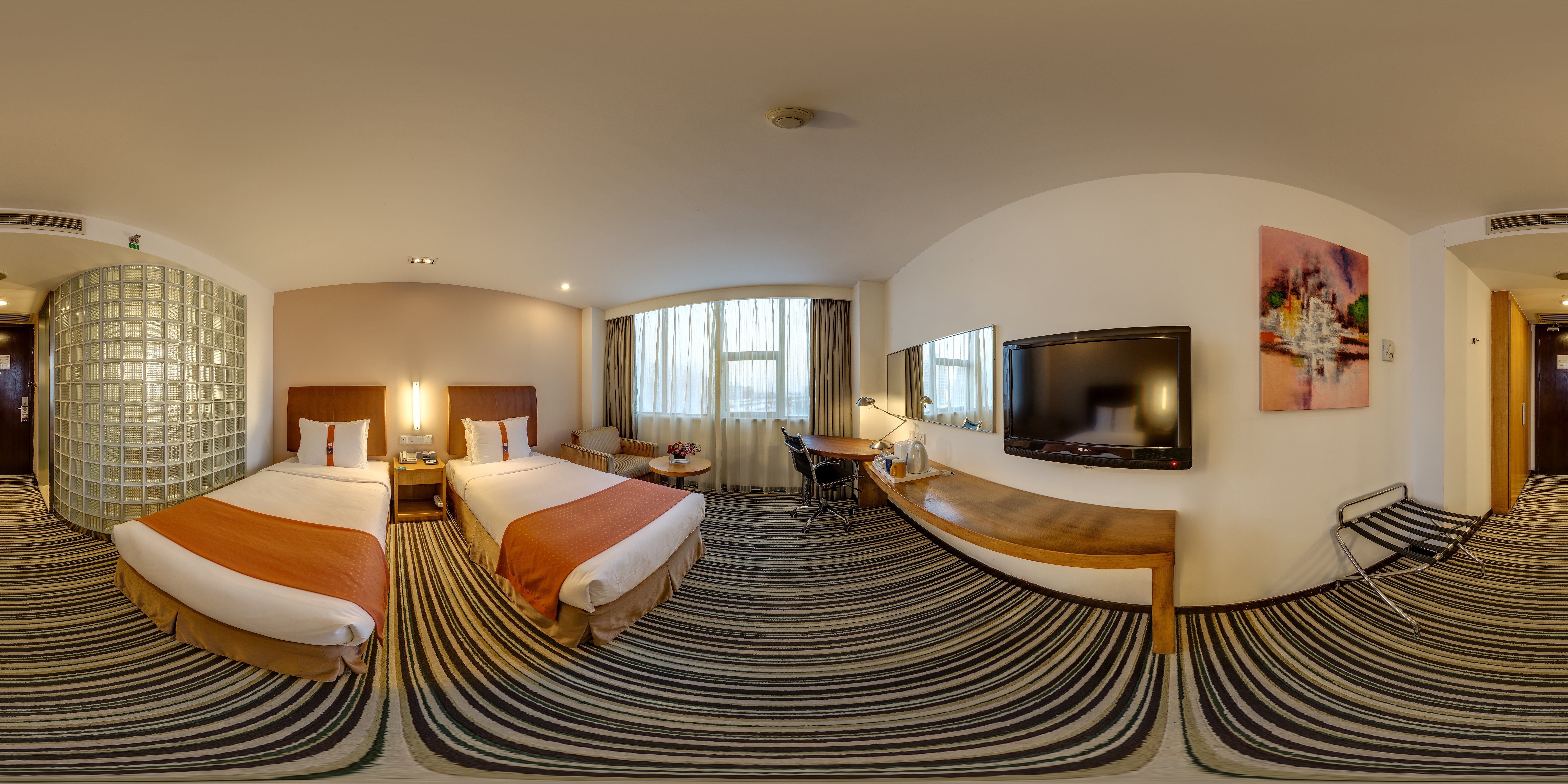 HOLIDAY INN EXPRESS SHANGHAI JINQIAO CENTRAL 5/21