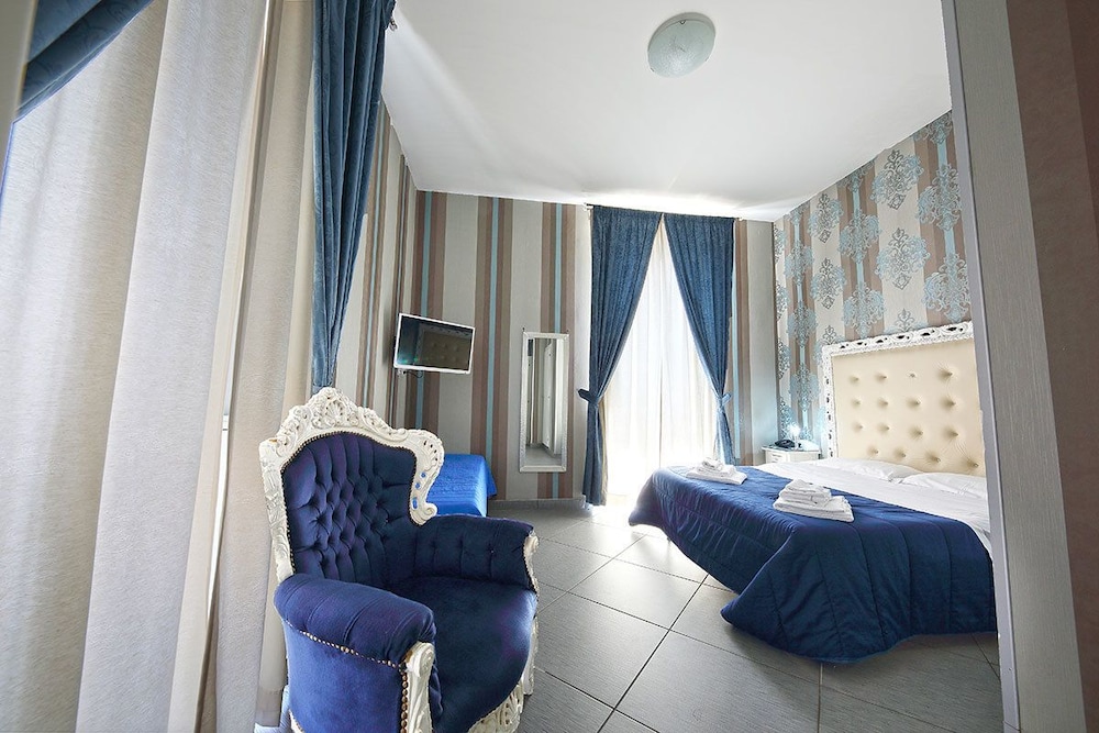 Hotel New Sayonara 42/57