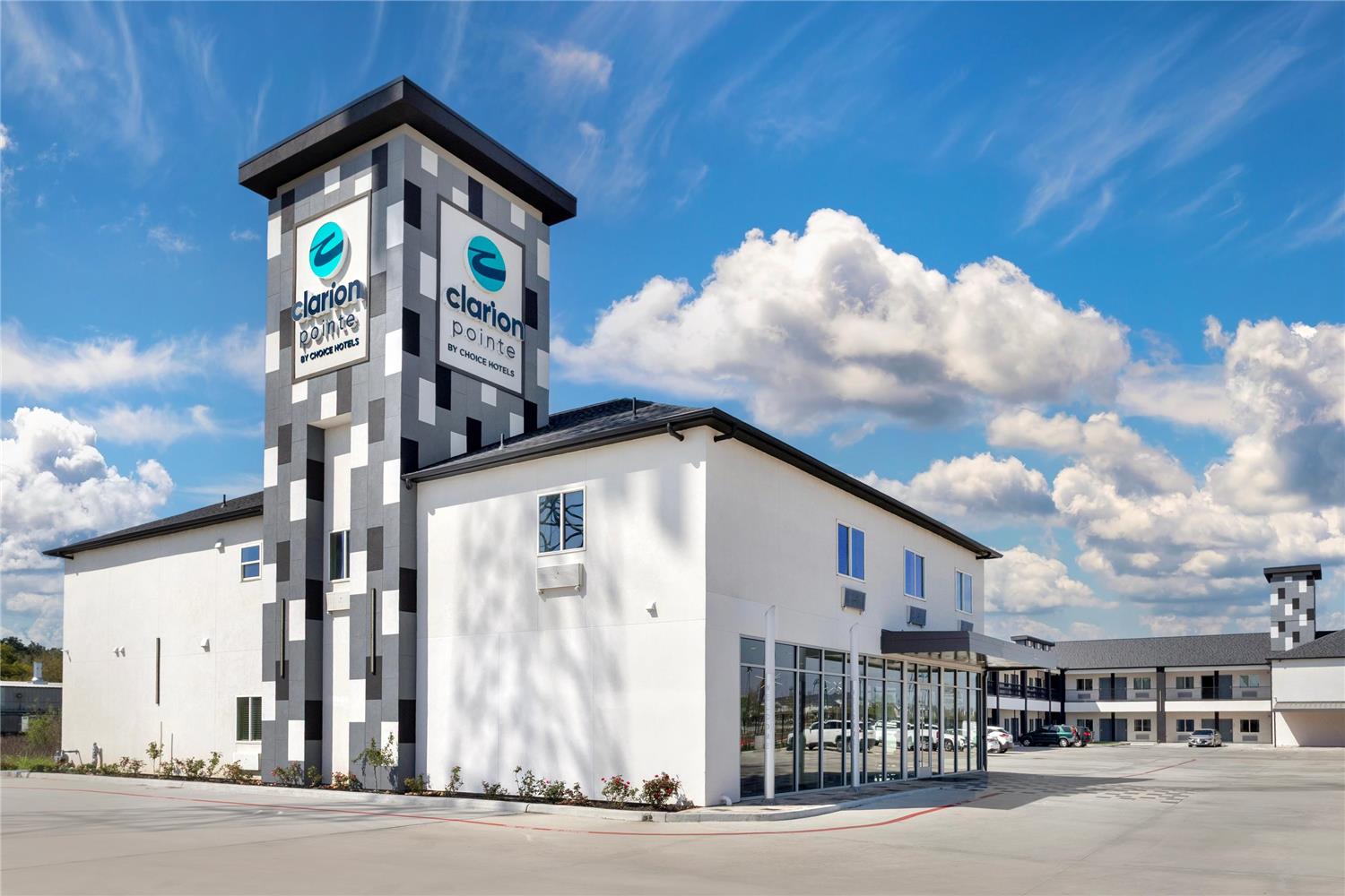 Clarion Pointe Spring - Houston North 2/11