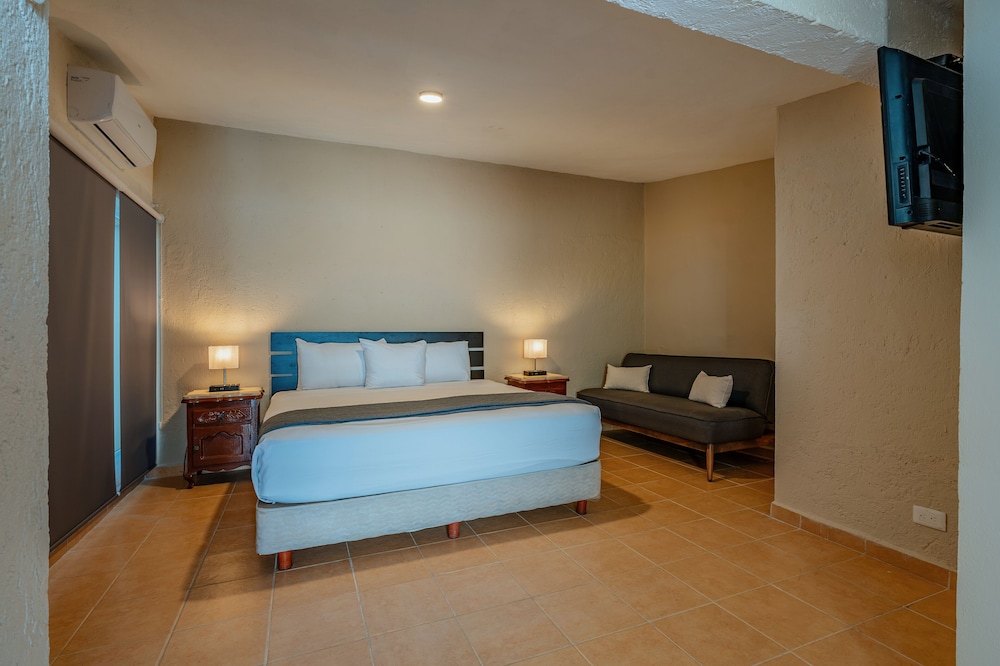 Hotel Brisas 5a AV 18/62