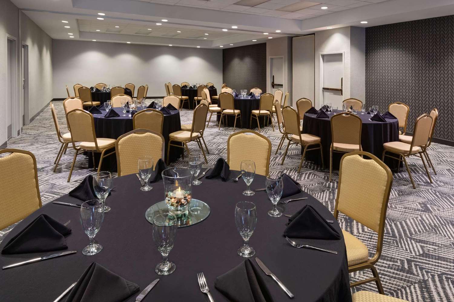 Radisson Hotel Nashville Airport 38/48