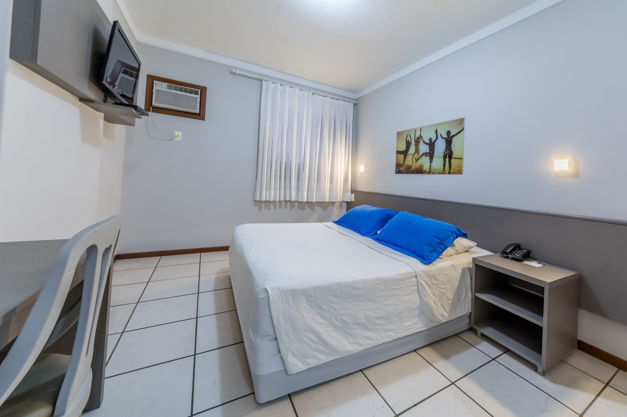 STANDARD, DOUBLE OR TWIN BED