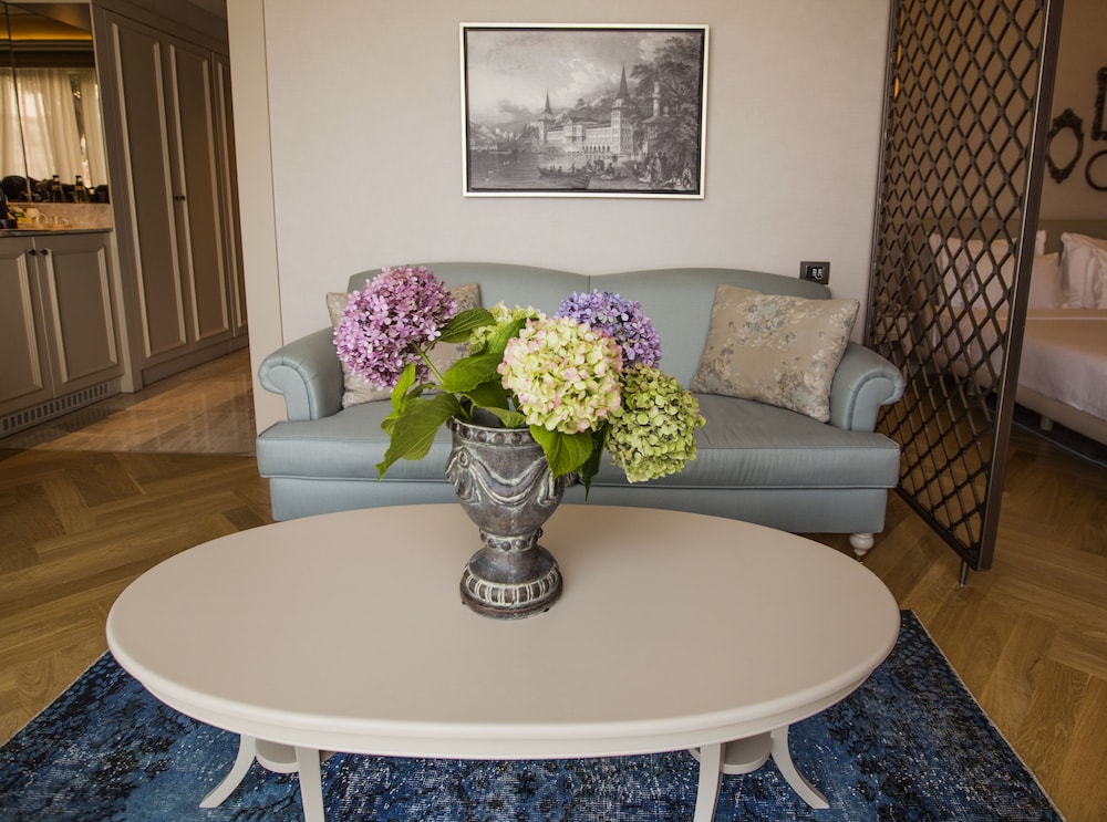 Lazzoni Hotel 46/62