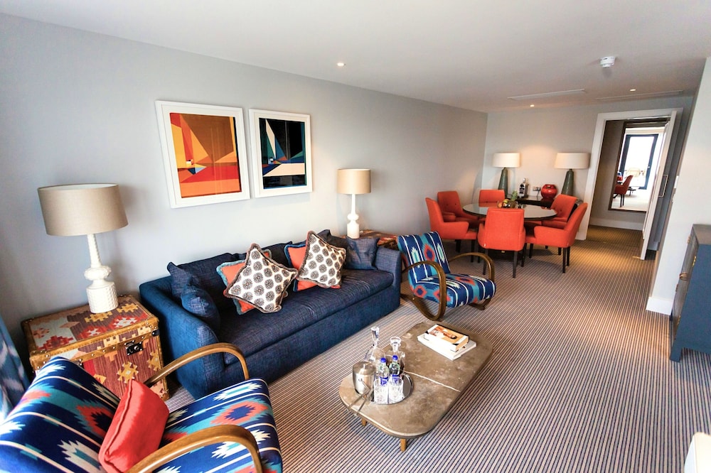 Southampton Harbour Hotel 47/71