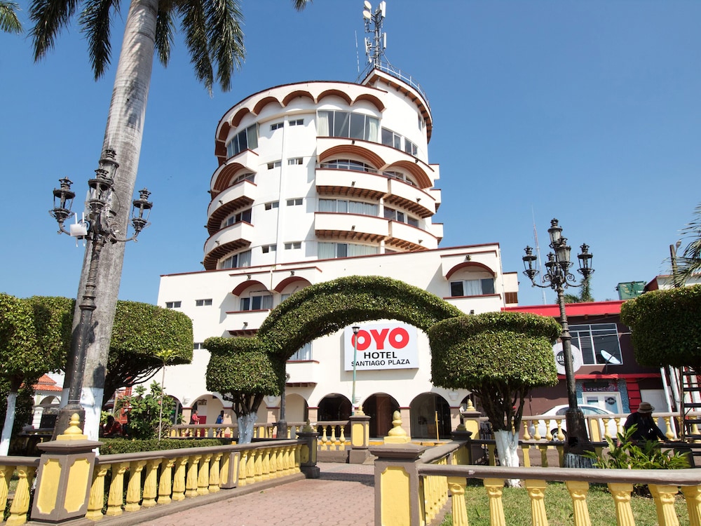 Hotel Gran Santiago Plaza Confort 3/26
