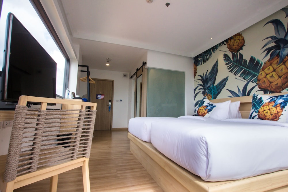 Lub D Koh Samui Chaweng Beach 18/75