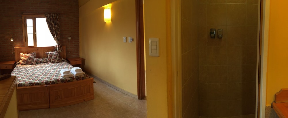 Hotel Del Glaciar Libertador 16/64