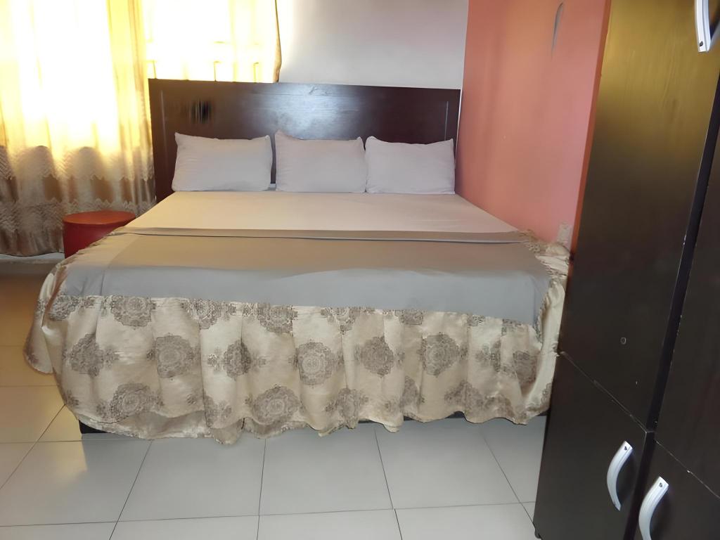 Time View Hotel & Suites 12/17