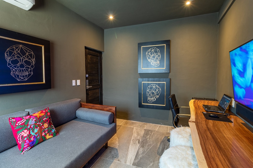 Cuale Condo Retreats 28/50
