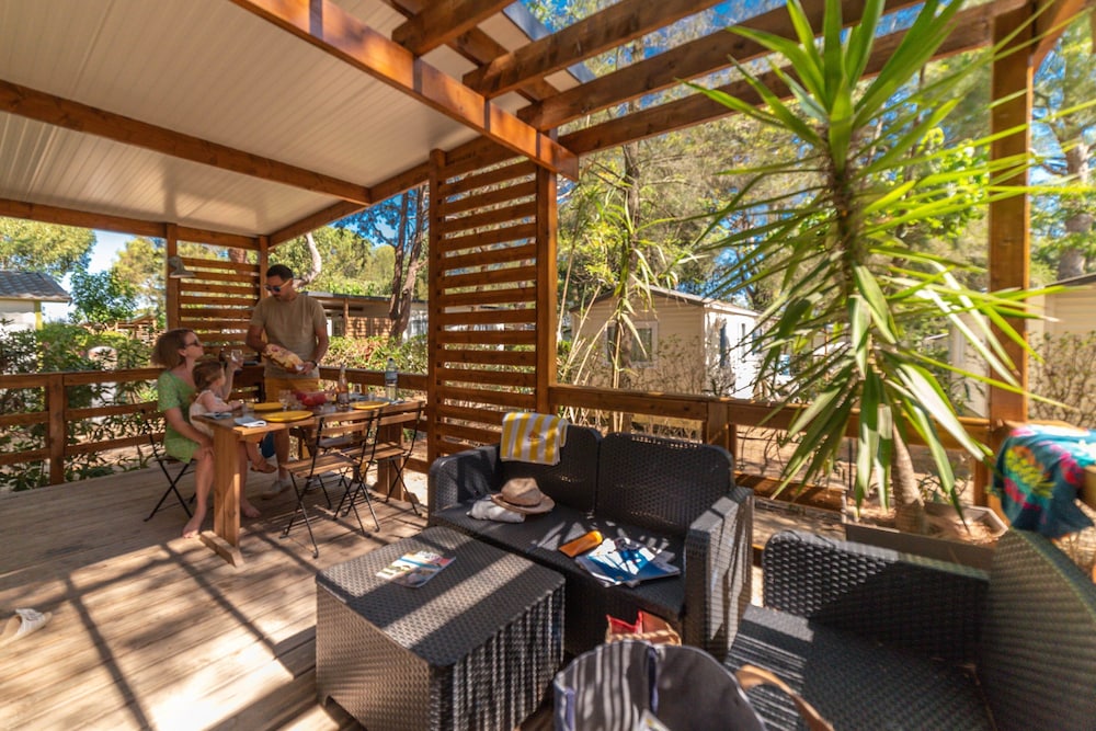 Camping La Pinede Enchantee 13/45