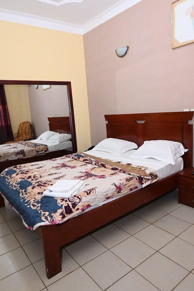 Hotel Santa Lucia 16/50