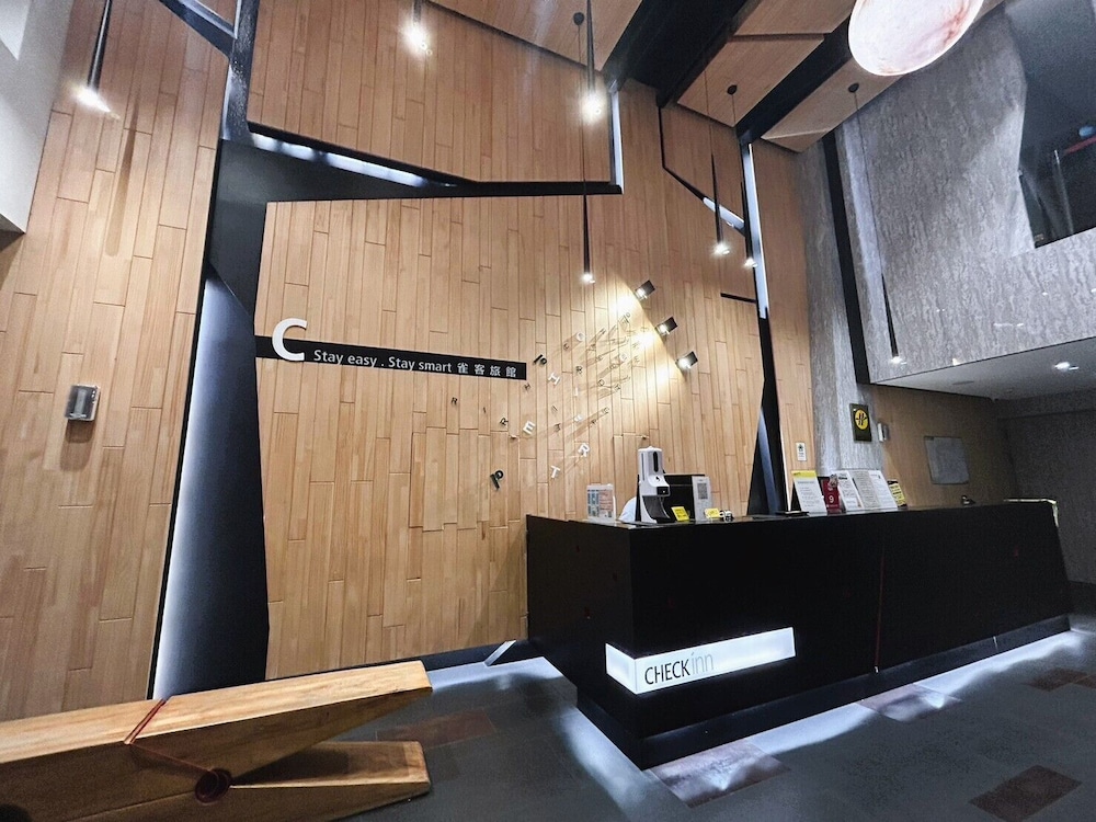 CHECK inn Taichung Zhongshan 4/50