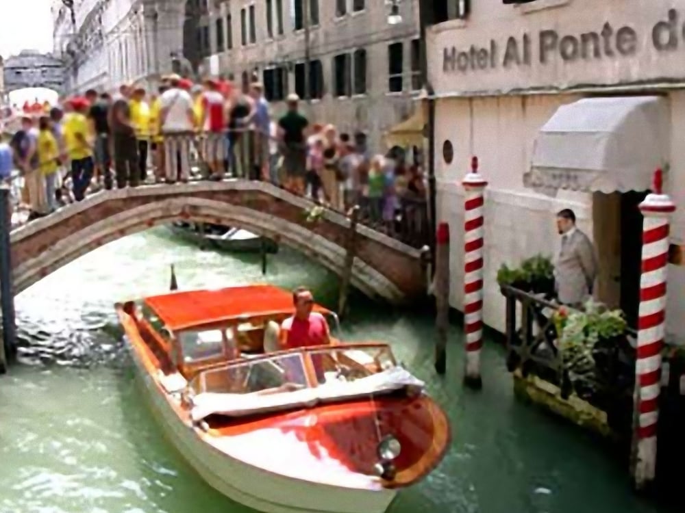 Al Ponte Dei Sospiri Junior Suites 43/50