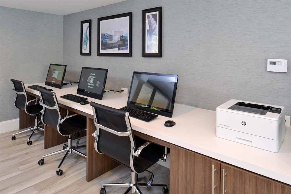 Mai Hana Hotel and Suites International Drive 43/55