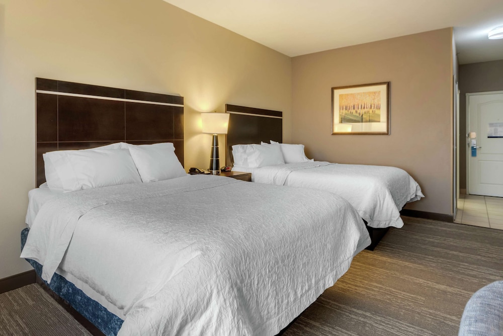 Hampton Inn Alamosa Co 16/37