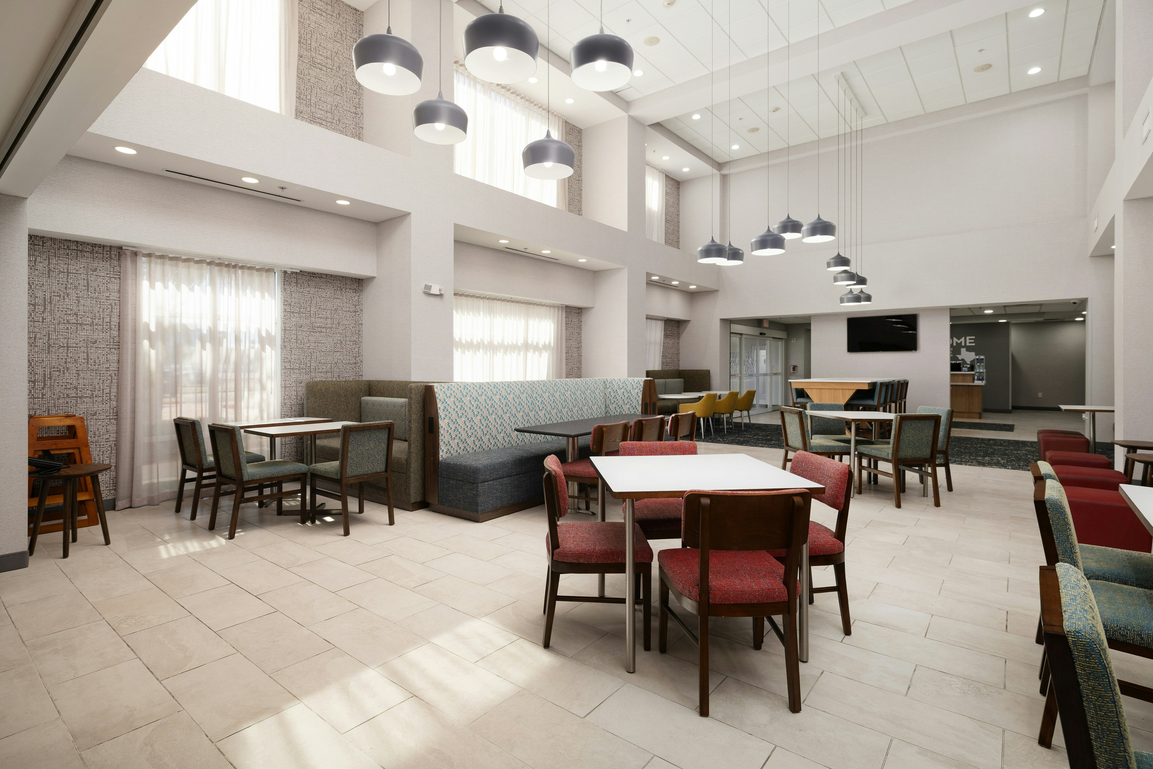 Hampton Inn Suites Mcallen 42/52