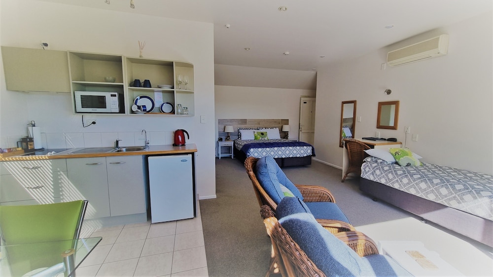 Admirals View Lodge 39/56