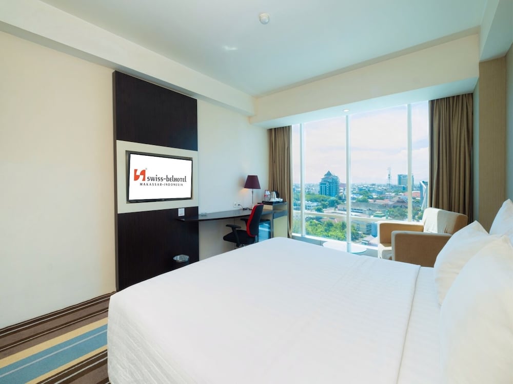 Swiss-Belhotel Waterfront Makassar 16/50