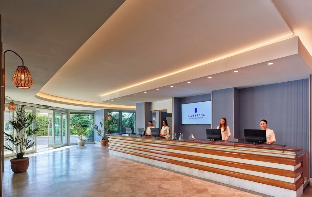 Serena Majestic Residence 2/28