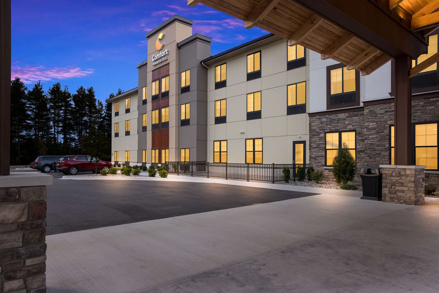 Comfort Inn & Suites Gaylord 18/19