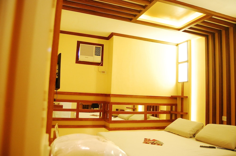 Hotel Sogo Edsa Cubao 39/55