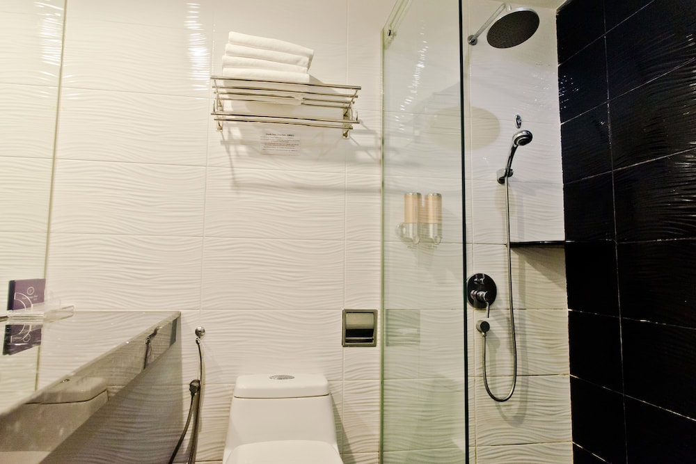 Venus Boutique Hotel 48/50