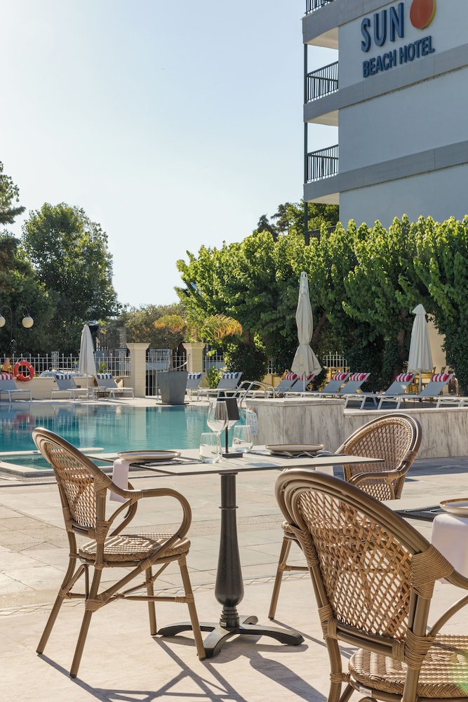 Sun Beach Hotel 39/53