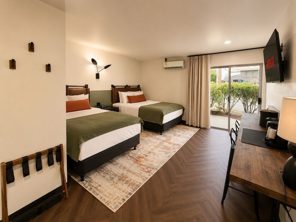 غرفة سوبيريور بسريرين كوين، Lake Powell Canyon Inn 3/10