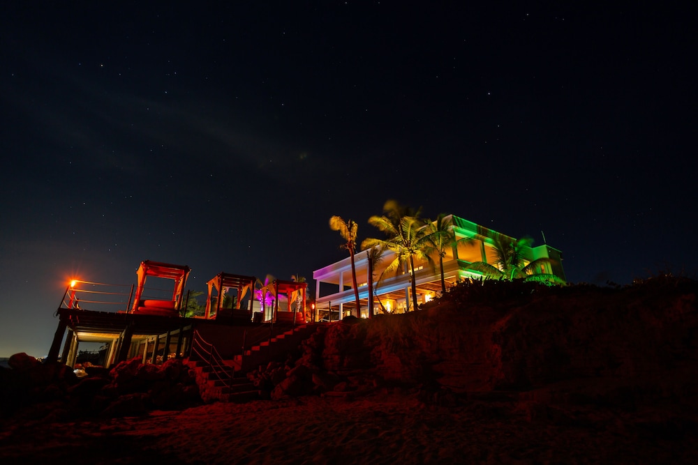 Villa Isla Blanca 30/32