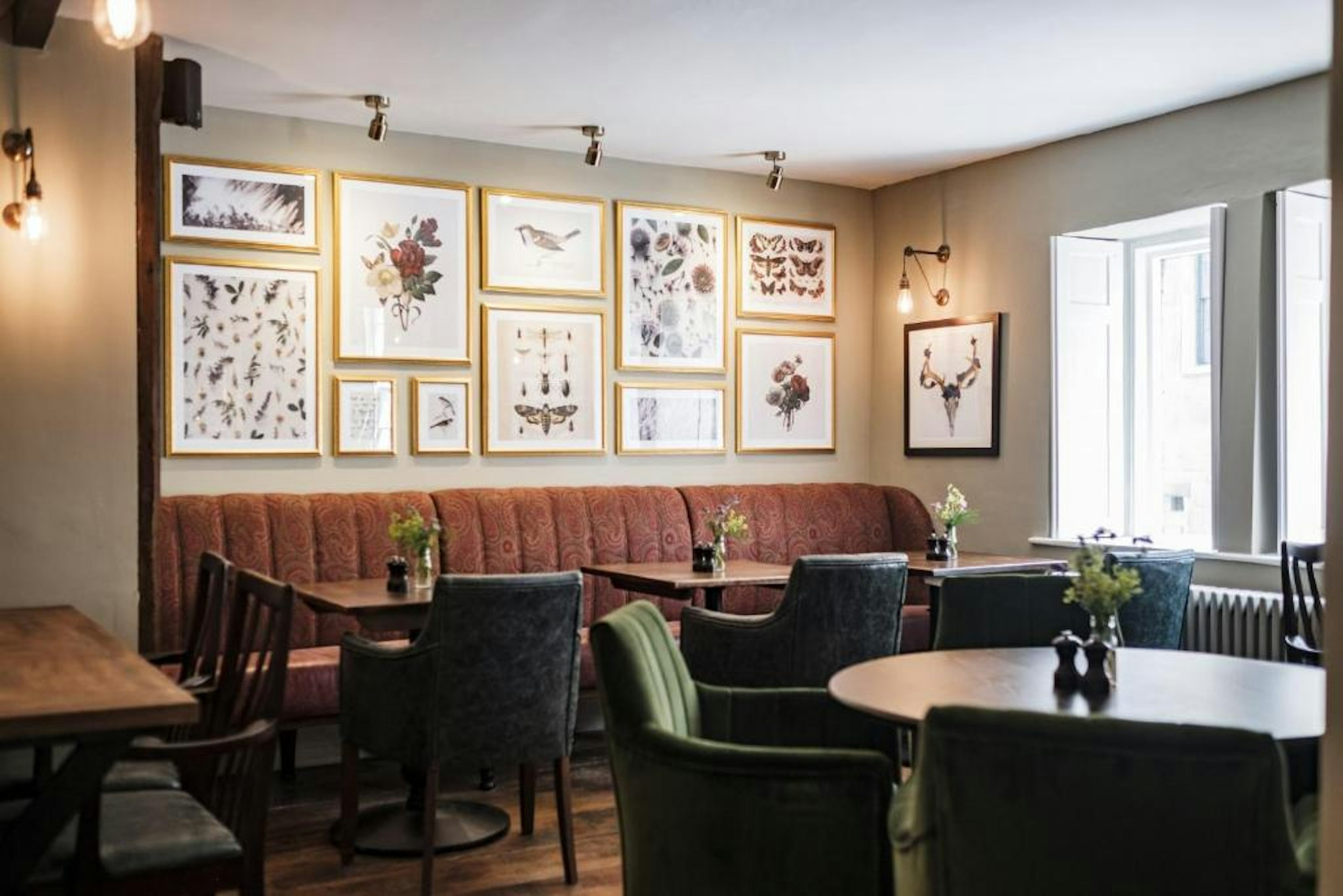 Methuen Arms 2/5