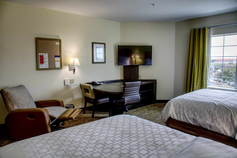 Candlewood Suites Austin North 18/55