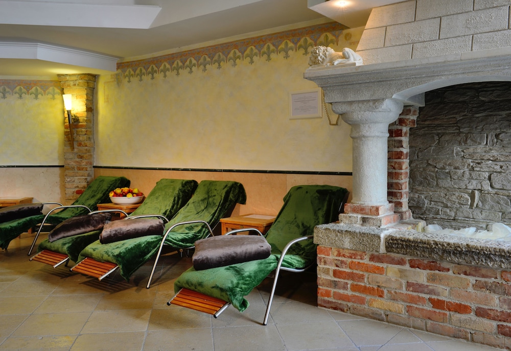 Ringhotel Alpenhof 51/71