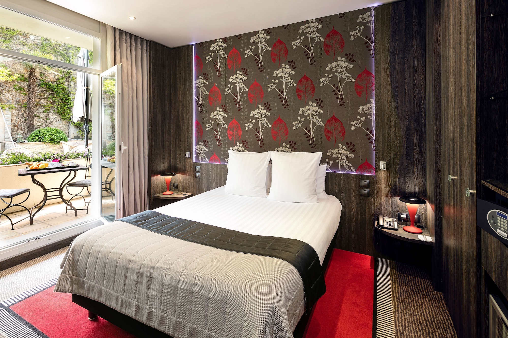rooms