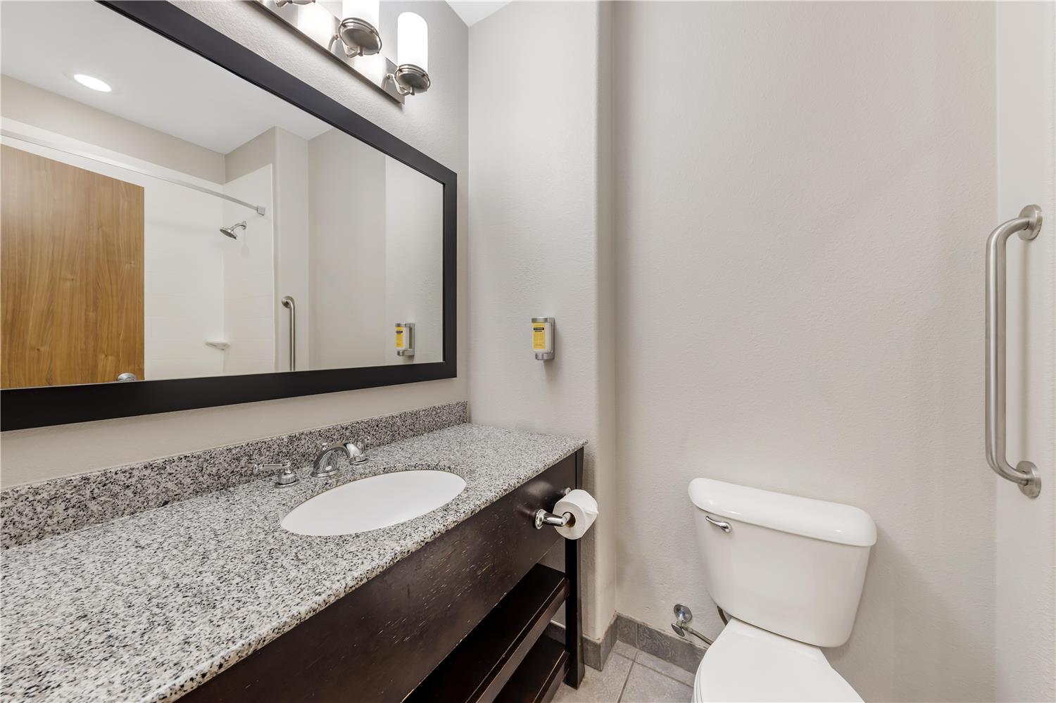 Best Western Plus Sand Bass Inn & Suites 47/52