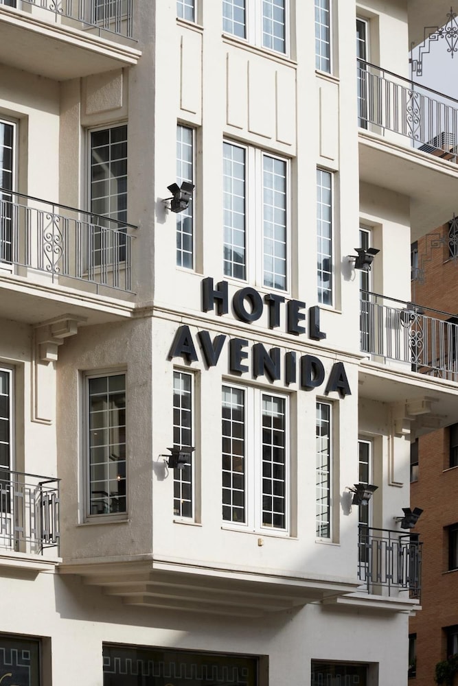 HOTEL AVENIDA(aka Husa Avenida) 2/52