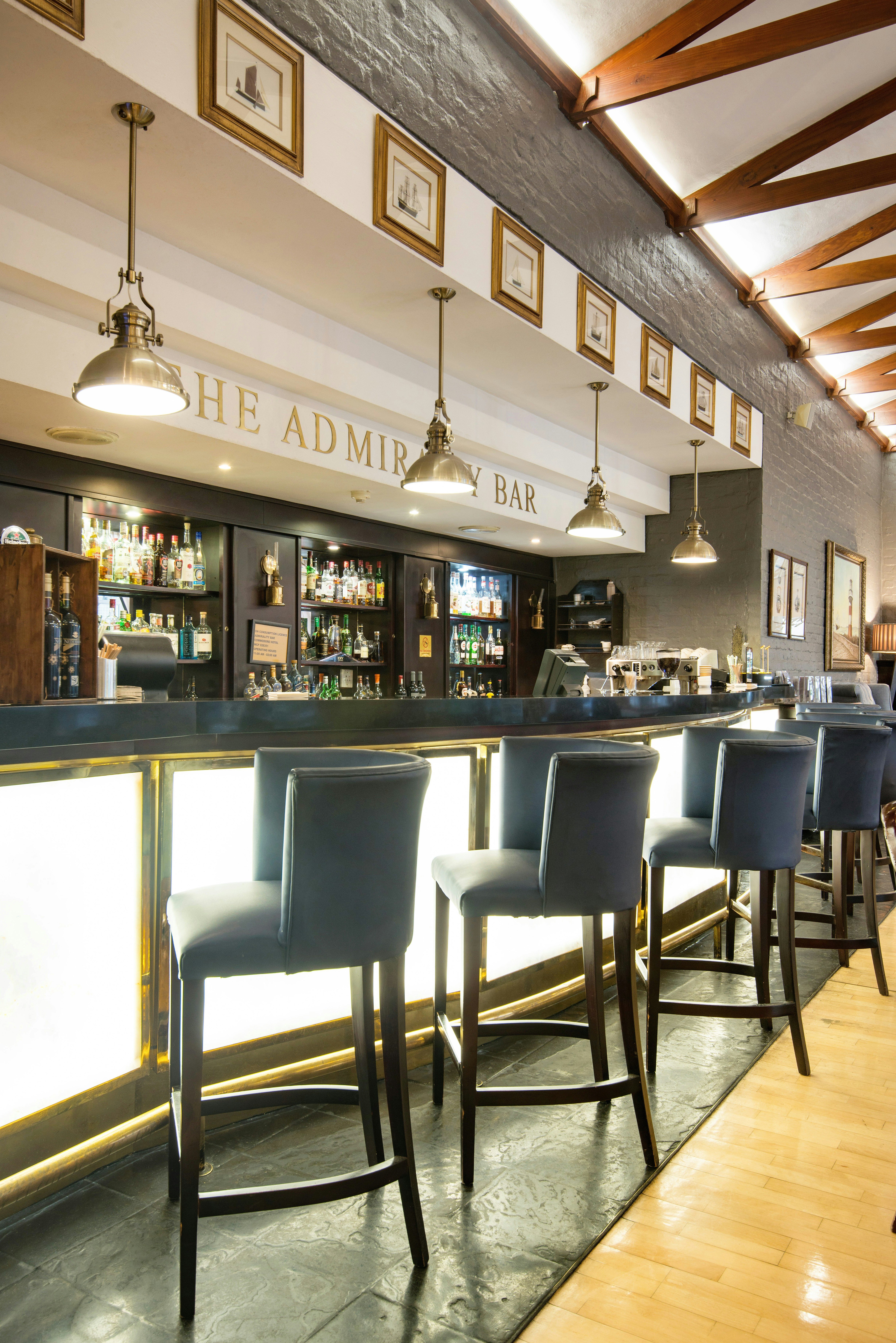 The Commodore Hotel 43/62