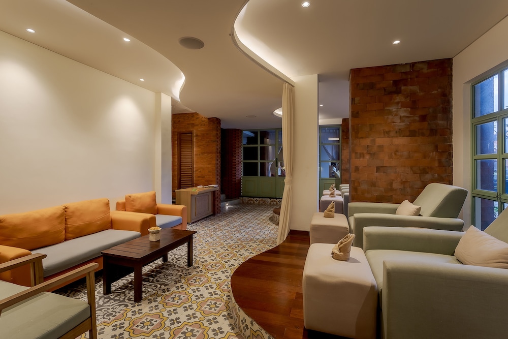 Fourteen Roses Boutique Hotel and Spa 41/61