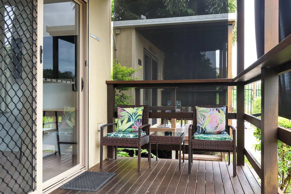 Wongai Beach Hotel 51/75