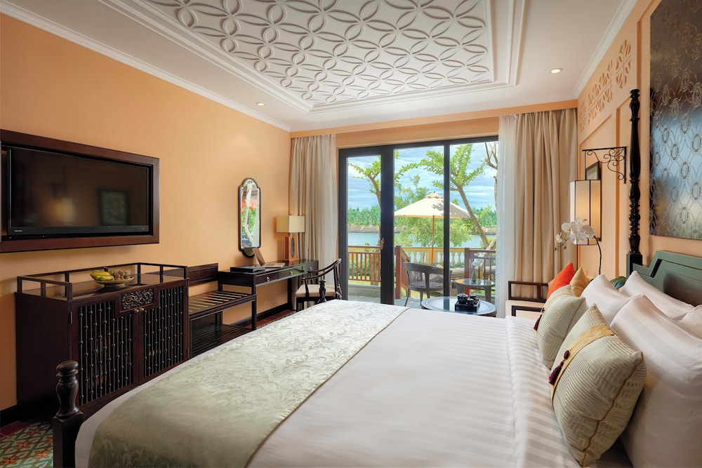 Little Suites River